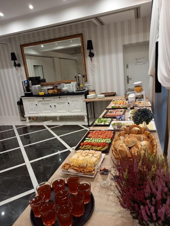 "Arkadia" Bed & Breakfast Остролека Екстериор снимка
