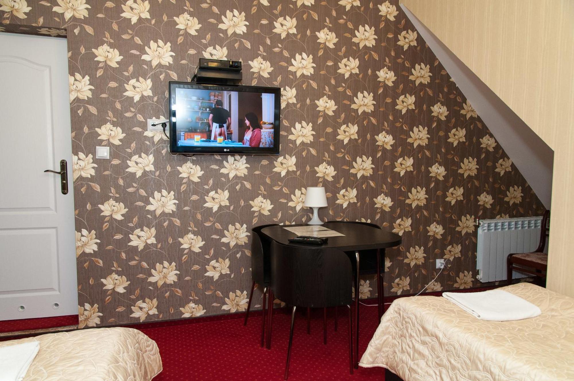 "Arkadia" Bed & Breakfast Остролека Екстериор снимка