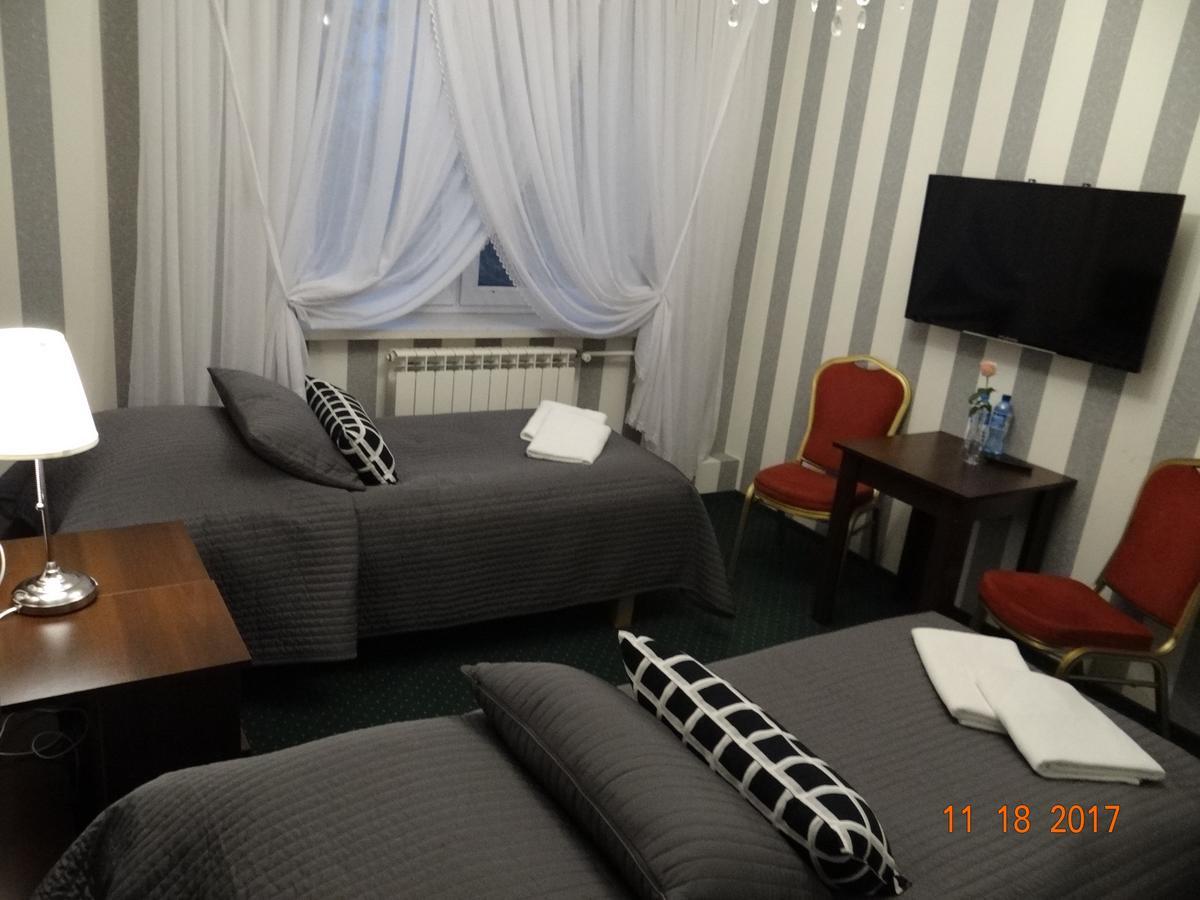 "Arkadia" Bed & Breakfast Остролека Екстериор снимка